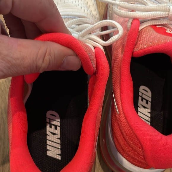 Almost New Womens Nike Air Max 2017 Pure White/Pink - Picture 5 of 8